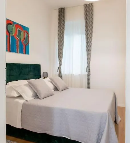 Girolamo Contarini *